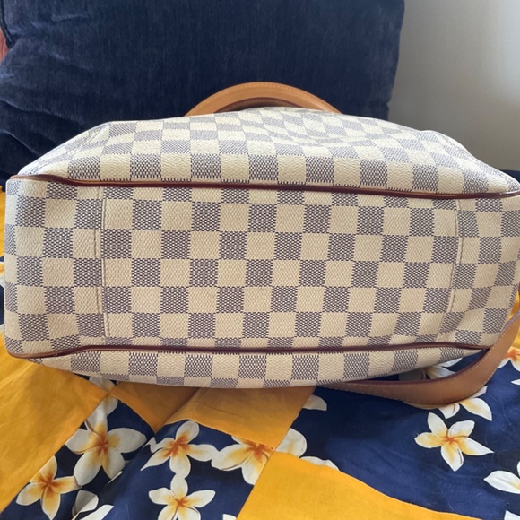 Authentic Louis Vuitton Soffi Hobo Bag - Picture 5 of 13